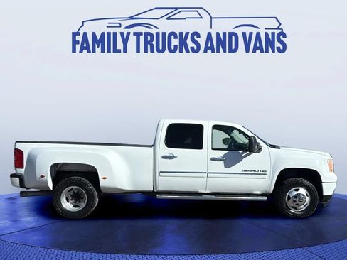 Used 2014 GMC Sierra 3500 Denali AWD/4WD image 6