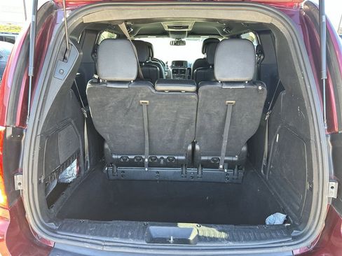 Used 2019 Dodge Grand Caravan GT image 21