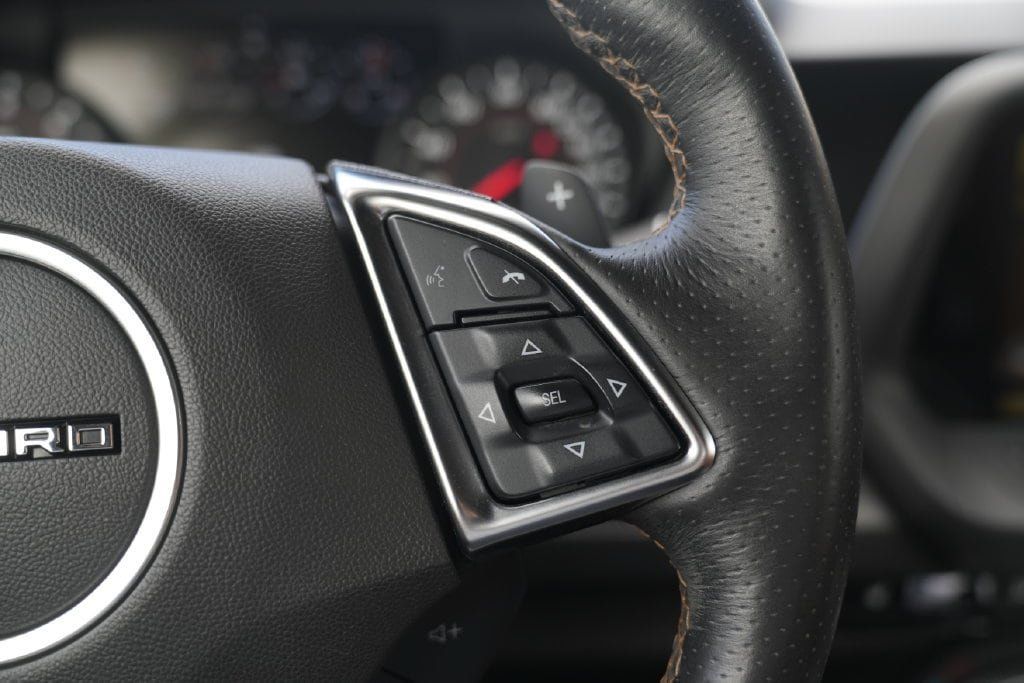 Used 2018 Chevrolet Camaro SS RWD image 41