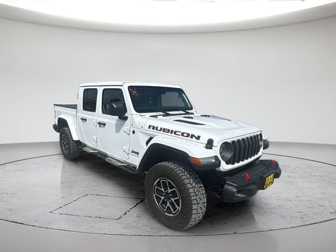 Used 2024 Jeep Gladiator Rubicon AWD/4WD image 1