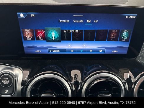 Certified 2025 Mercedes-Benz GLB 250 image 34