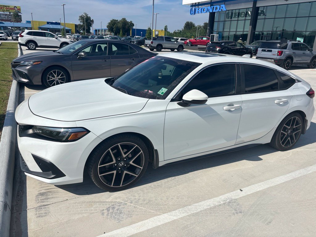 Used 2022 Honda Civic Sport Touring image 1