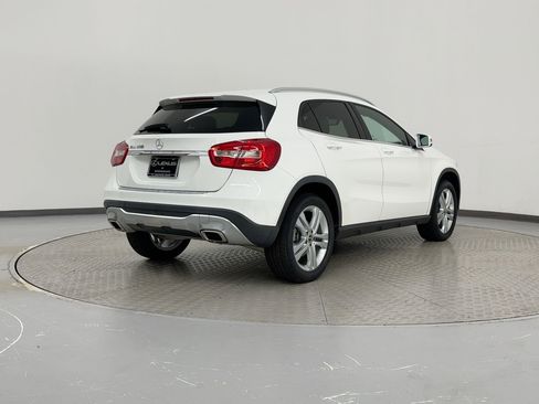 Used 2020 Mercedes-Benz GLA 250 image 9