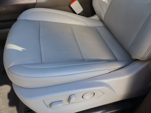 Used 2023 GMC Sierra 1500 SLT w/ SLT Premium Plus Package image 21