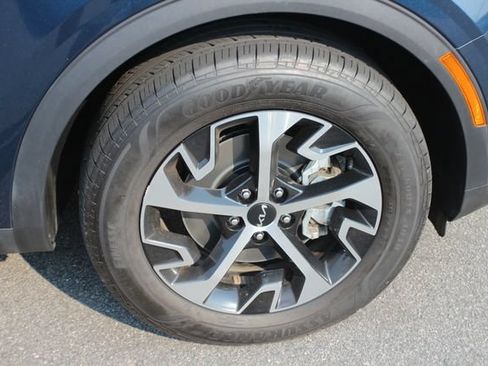Used 2023 Kia Sportage EX AWD/4WD image 36
