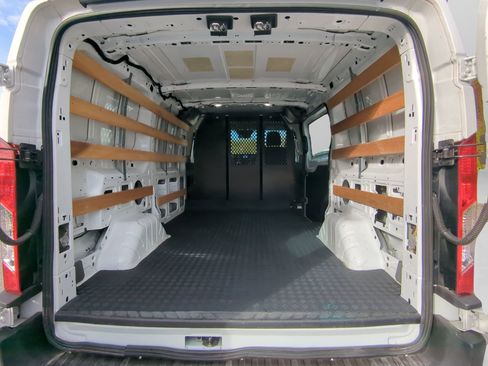 Certified 2024 Ford Transit 250 Low Roof w/ Exterior Upgrade Package image 38