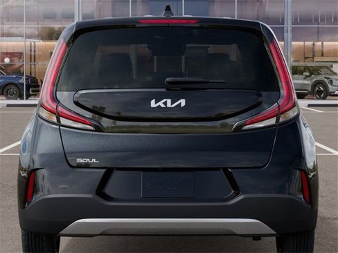 New 2025 Kia Soul LX image 13