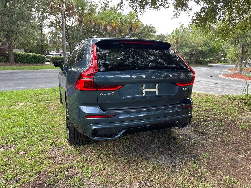 Certified 2026 Volvo XC60 B5 Plus AWD/4WD image 6