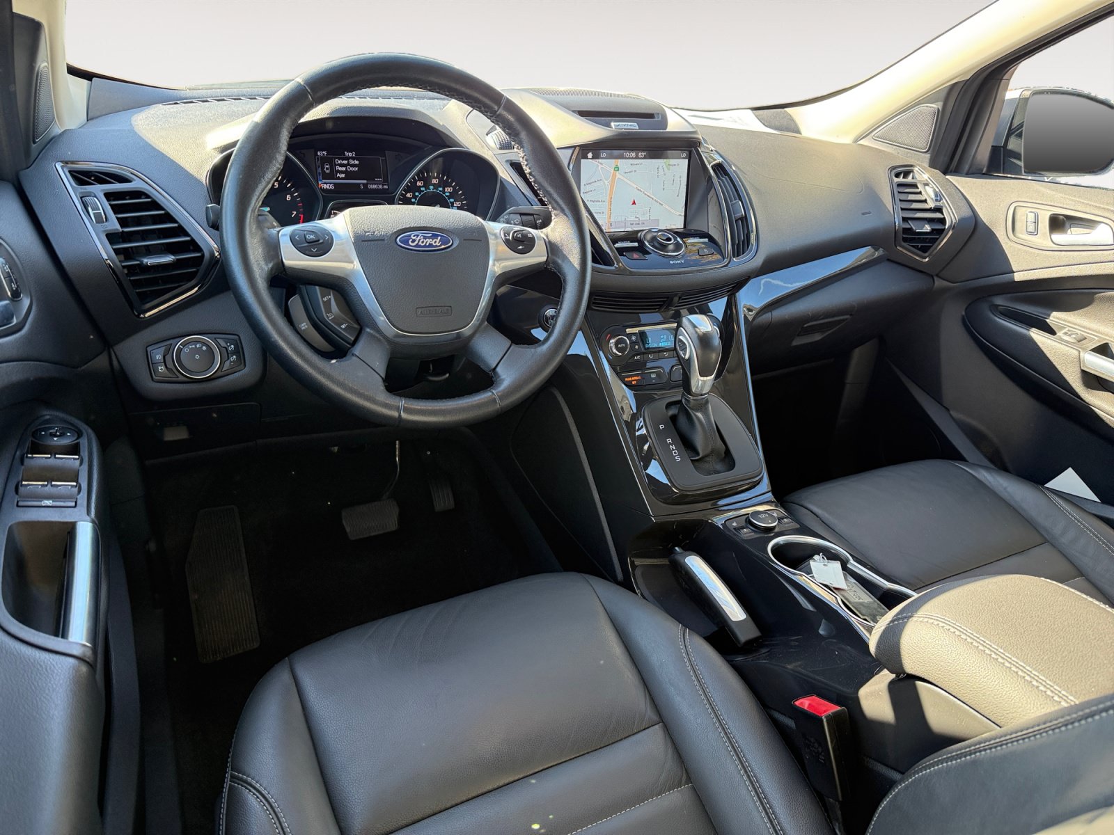 Used 2016 Ford Escape Titanium FWD image 15