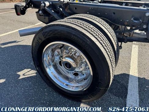 New 2026 Ford F550 4x4 Regular Cab Super Duty w/ XLT Value Package image 11