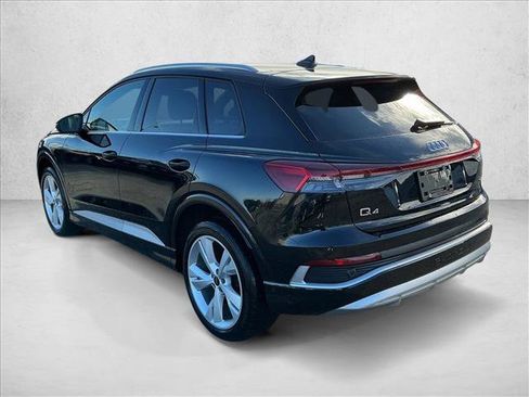 Used 2023 Audi Q4 e-tron Prestige w/ 20" Wheel Package image 7