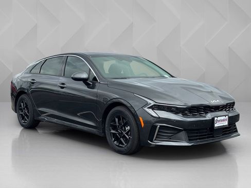 New 2026 Kia K5 LXS image 3