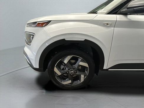New 2026 Hyundai Venue SEL image 3