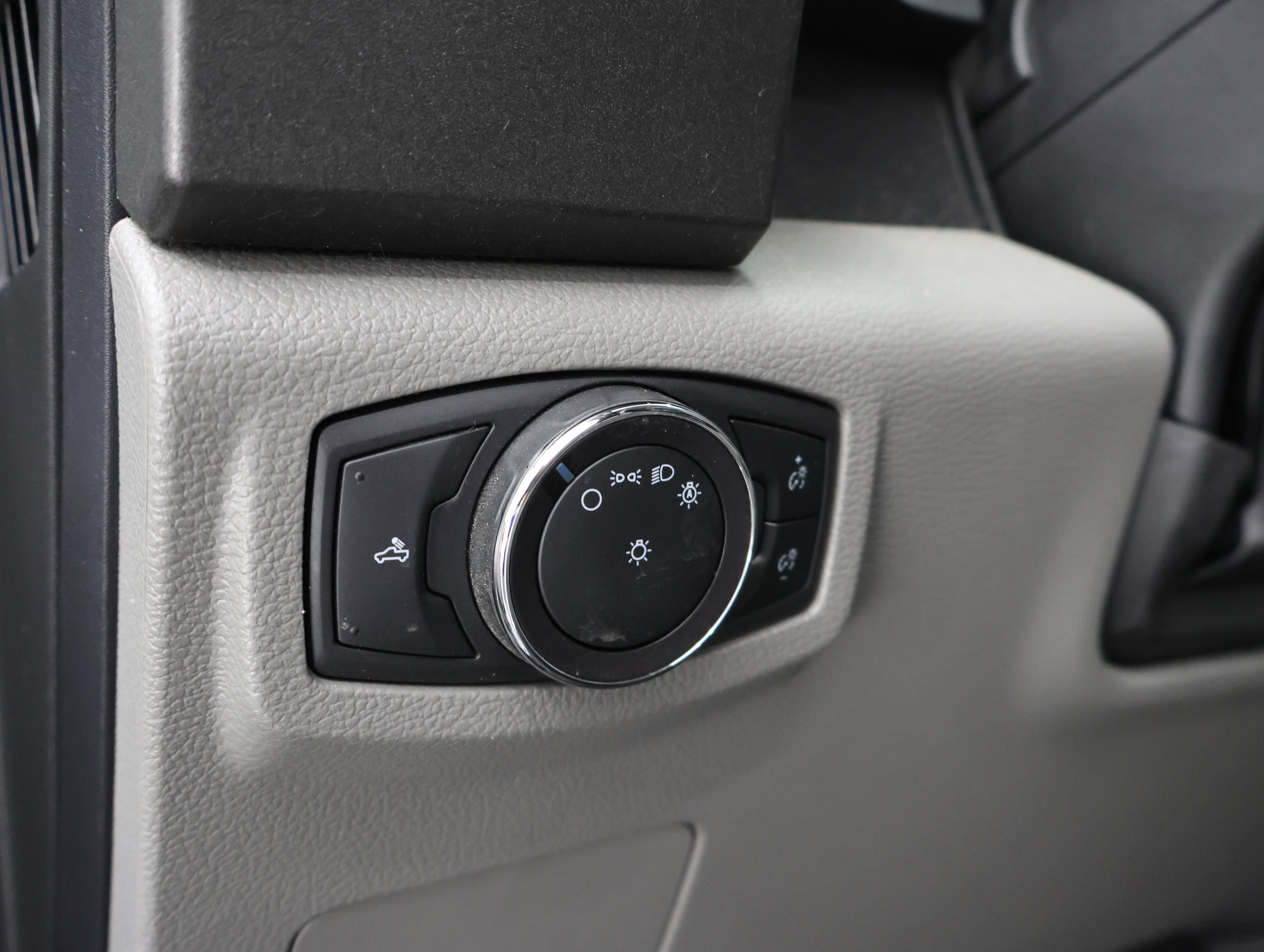 Used 2019 Ford F250 XL w/ STX Appearance Package AWD/4WD image 40