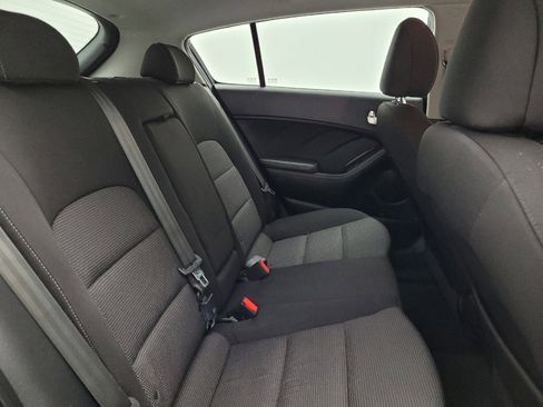 Used 2017 Kia Forte LX FWD image 19