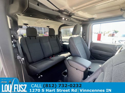 Used 2026 Jeep Wrangler Sport AWD/4WD image 18