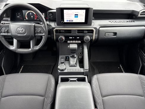 Used 2024 Toyota Tacoma SR image 16