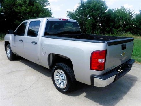 Used 2007 Chevrolet Silverado 1500 W/T RWD image 12