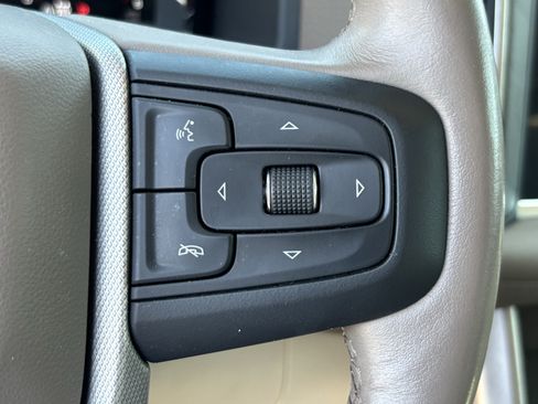 Used 2023 GMC Yukon XL Denali AWD/4WD image 20