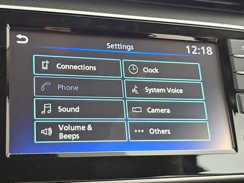 New 2025 Nissan Kicks Play S image 20