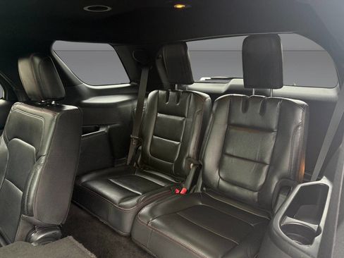 Used 2018 Ford Explorer Sport AWD/4WD image 33