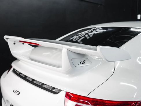 Used 2015 Porsche 911 GT3 RWD image 24