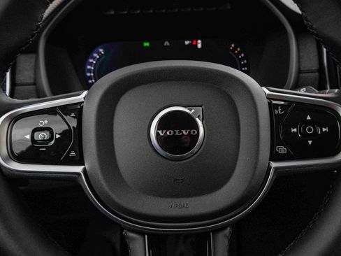 New 2026 Volvo XC90 B6 Ultra w/ Lounge Package image 36