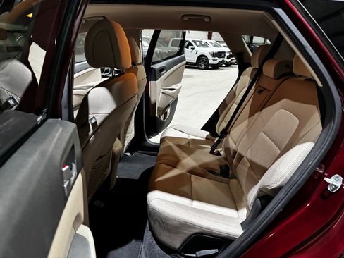 Used 2016 Hyundai Tucson SE image 17