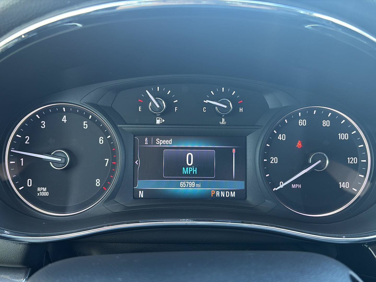 Used 2021 Buick Encore Preferred AWD/4WD image 5