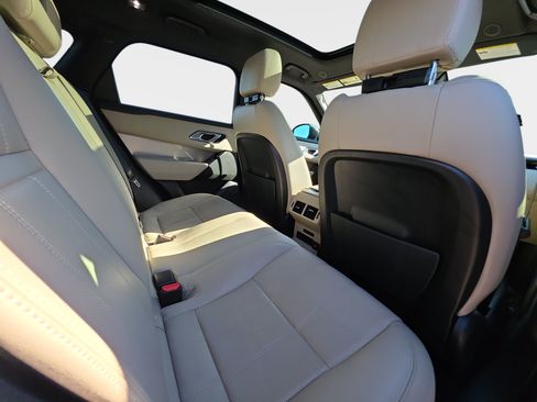 Used 2021 Land Rover Range Rover Velar R-Dynamic S AWD/4WD image 11