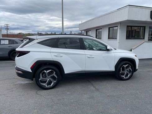 Used 2023 Hyundai Tucson SEL w/ Convenience Package AWD/4WD image 3