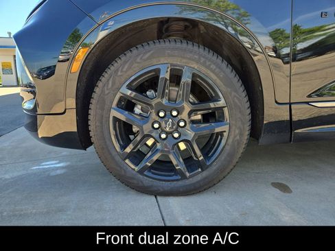 Used 2023 Chevrolet Blazer RS w/ Enhanced Convenience Package AWD/4WD image 10