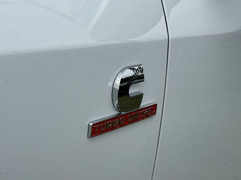 New 2026 RAM 2500 Laramie AWD/4WD image 22