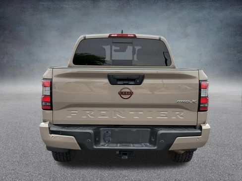 Used 2023 Nissan Frontier Pro-X w/ Pro-X Premium Package image 5