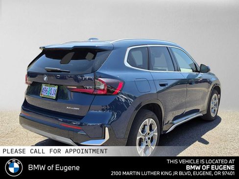 Used 2026 BMW X1 xDrive28i w/ Convenience Package AWD/4WD image 3