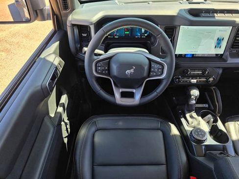 New 2026 Ford Bronco Badlands AWD/4WD image 8