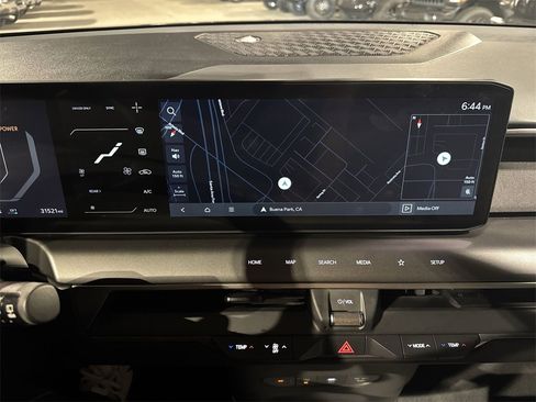 Used 2024 Kia EV9 Wind image 20