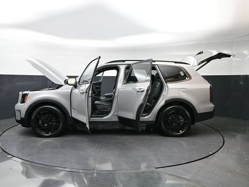 Used 2025 Kia Telluride EX X-Line AWD/4WD image 42