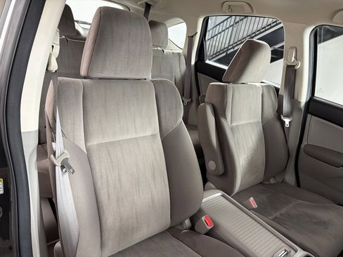 Used 2014 Honda CR-V LX image 25