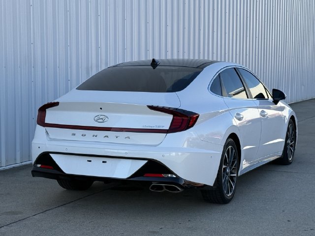 Used 2022 Hyundai Sonata Limited FWD image 4