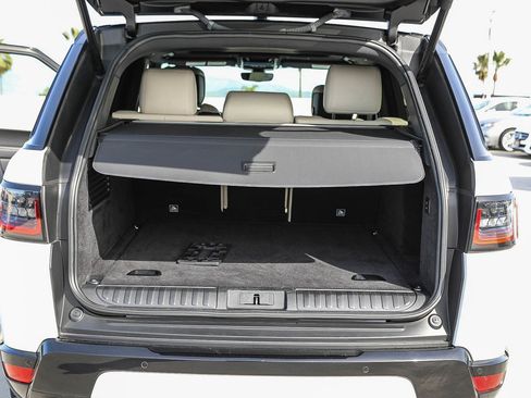 Used 2022 Land Rover Range Rover Sport HSE Silver Edition image 25