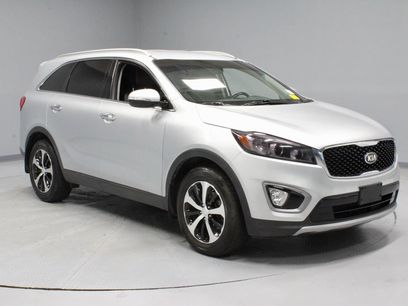 Used 2016 Kia Sorento EX