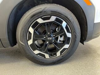 Used 2025 Hyundai Santa Fe SEL video 3