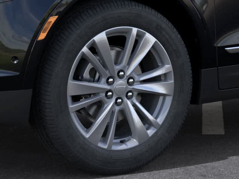 Used 2026 Cadillac XT5 Premium Luxury w/ LPO, Floor Liner Package AWD/4WD image 9