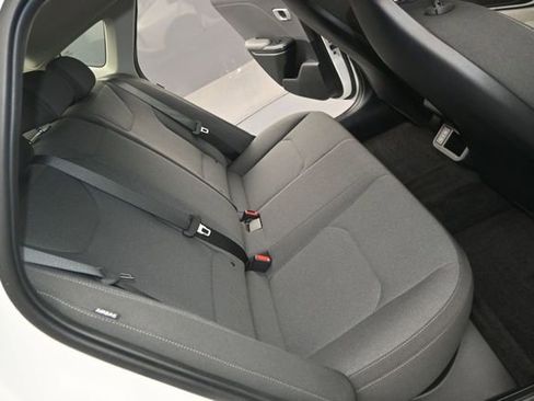 Used 2025 Kia K4 FWD image 15