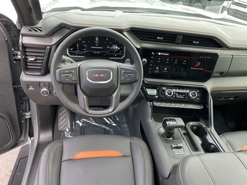 Used 2025 GMC Sierra 1500 AT4 w/ AT4 Premium Package image 27