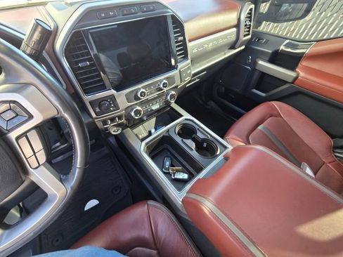 Used 2022 Ford F250 Platinum w/ Tremor Off-Road Package image 20