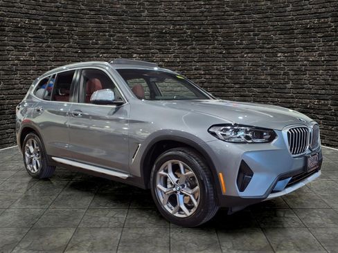 Used 2024 BMW X3 xDrive30i w/ Premium Package AWD/4WD image 1