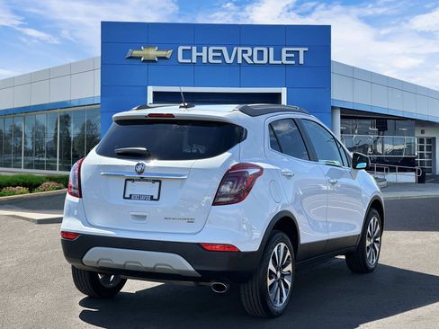 Certified 2022 Buick Encore Preferred w/ Safety Package AWD/4WD image 4