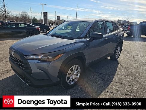 New 2026 Toyota Corolla Cross L image 9